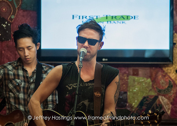 WXRV Airborne Toxic Event-8023143