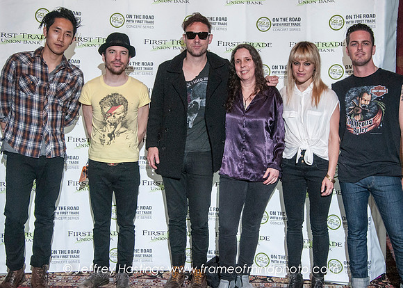 WXRV Airborne Toxic Event-8337143