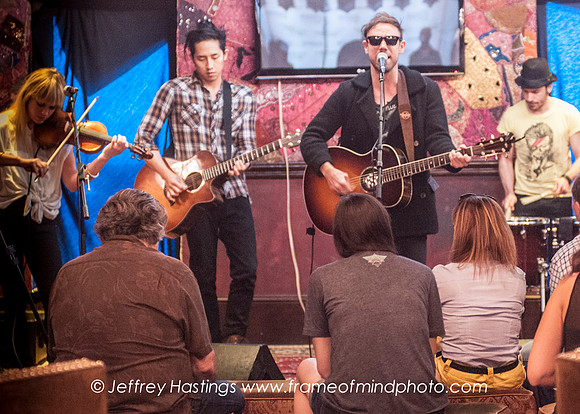 WXRV Airborne Toxic Event-8109143