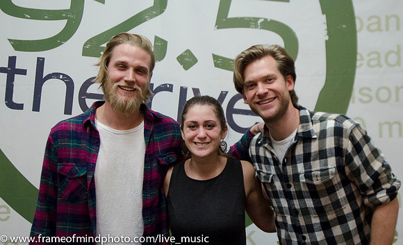 Jamestown Revival-8273
