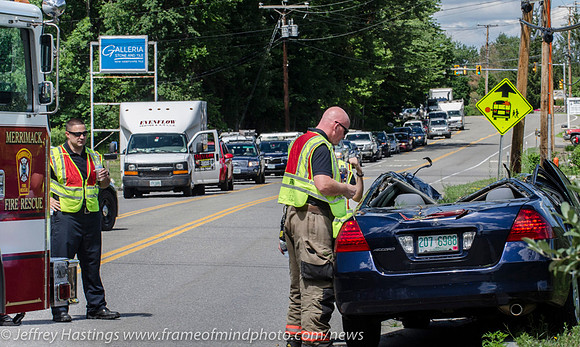 MFR ACC Tree Vs Car-2404