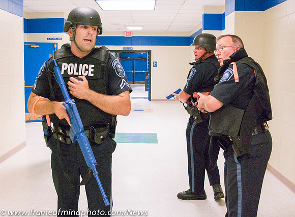 Active Shooter Drill-06260356