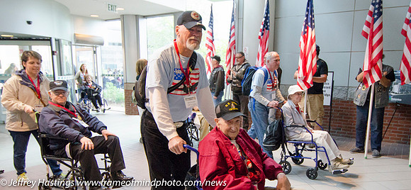 Honor Flight 05-22-16-3208