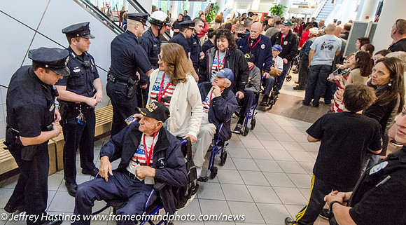 Honor Flight 05-22-16-3261