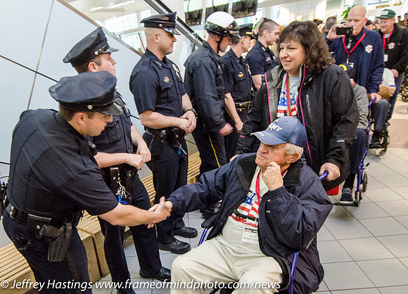 Honor Flight 05-22-16-3276