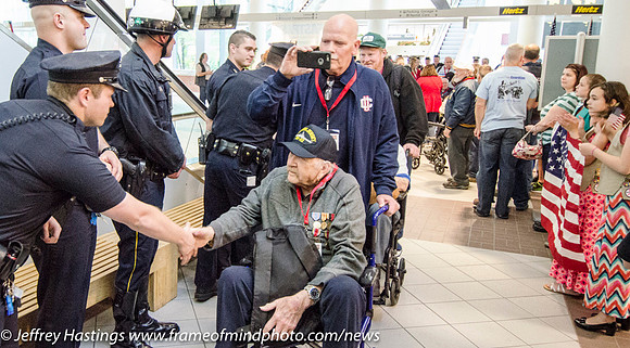 Honor Flight 05-22-16-3281