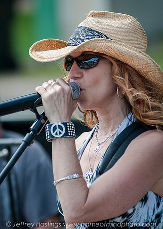 Lisa Guyer