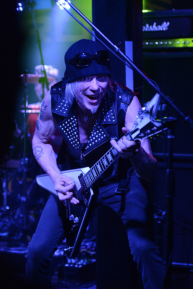 Schenker 043