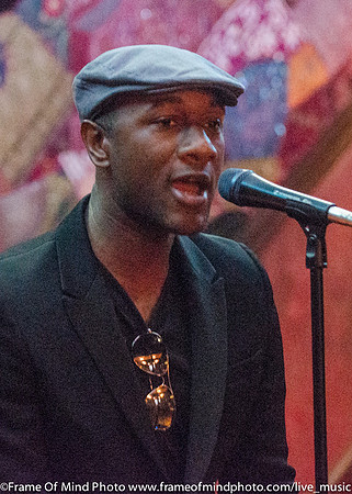 Aloe Blacc HOB-240