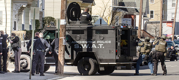 MPD SWAT Conant St-3839