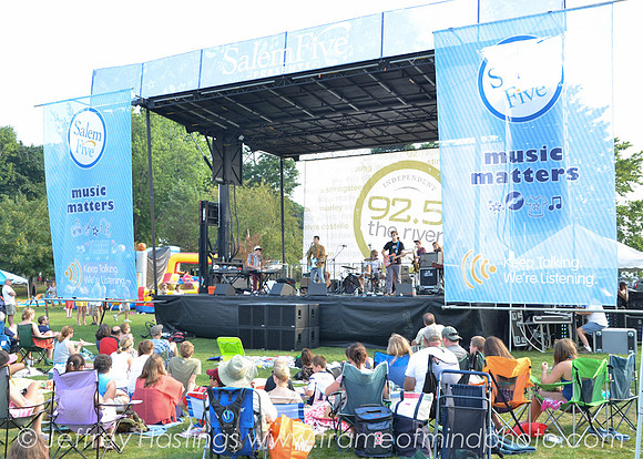 Music Matters Beverly Fans - Vendors