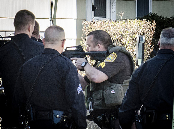 MPD SWAT Conant St-3829