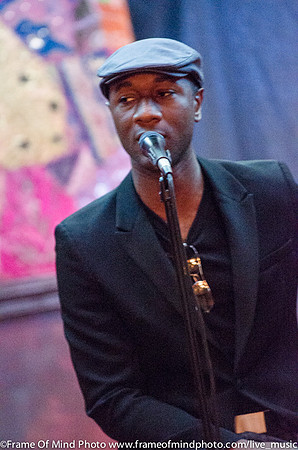 Aloe Blacc HOB-384
