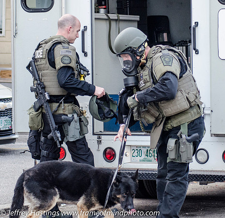 MPD SWAT Orange St K9-9830