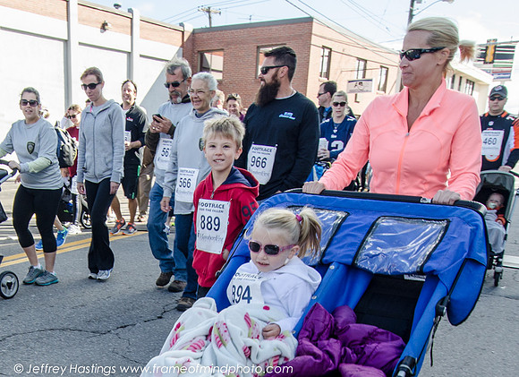 MPD Foot Race For The Fallen -84602051