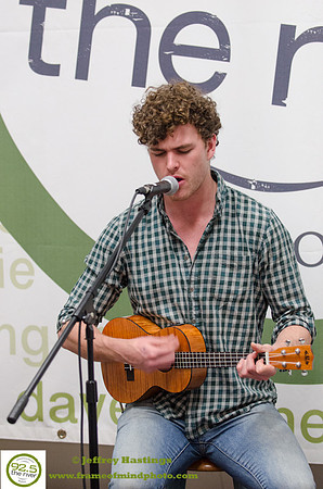 WXRV Vance Joy RMH-9466_
