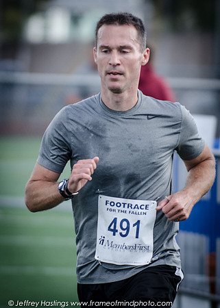 MPD Foot Race For The Fallen -90432052