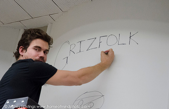 WXRV Grizfolk RMH-6691_