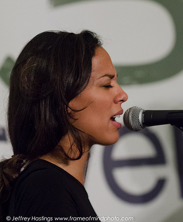 WXRV Johnnyswim RMH-6126_