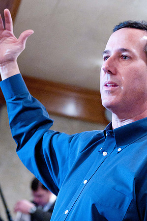Santorum-8880