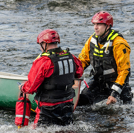 MFD INC Water Rescue - Merrimack River-9459
