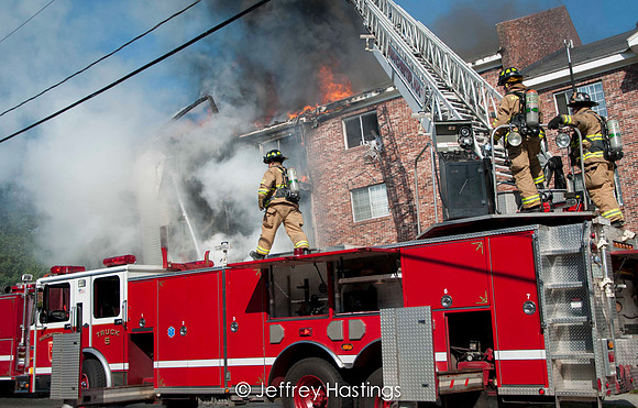 MFD Fire Country Club Dr-2827