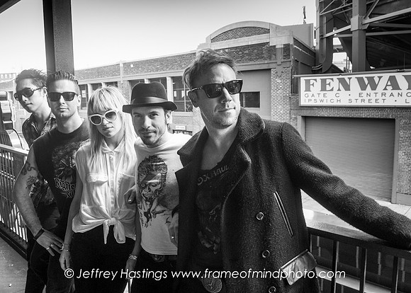 WXRV Airborne Toxic Event-8354143-2