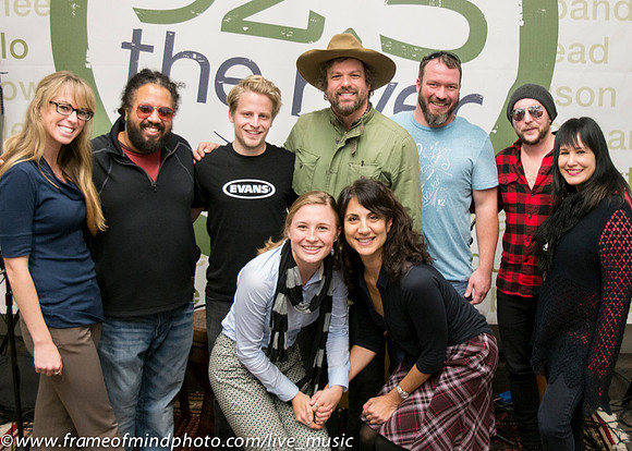 WXRV Rusted Root RMH-031542
