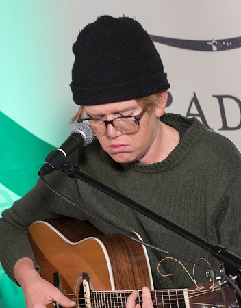 WXRV Brett Dennen-1916