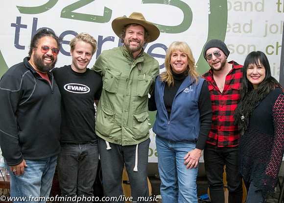 WXRV Rusted Root RMH-031550
