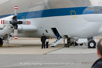 Super Guppy MHT-0927_