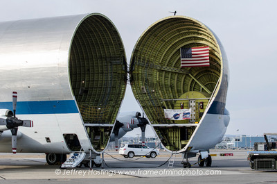 Super Guppy MHT-0827_