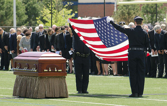 BPD Arkell Memorial-7251_