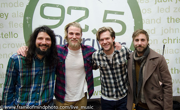 Jamestown Revival-8257