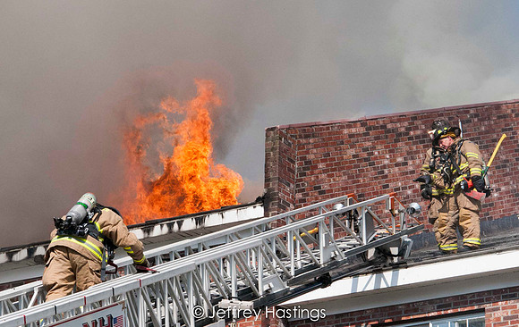 MFD Fire Country Club Dr-2975