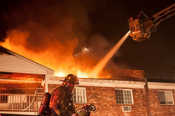 MFD FIRE Country Club Dr 24 - 3 Alarm-9901_
