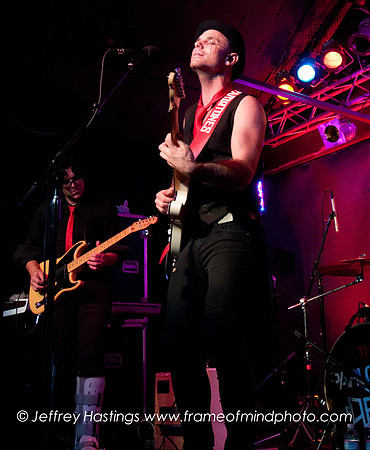 Parlotones BMH-4898