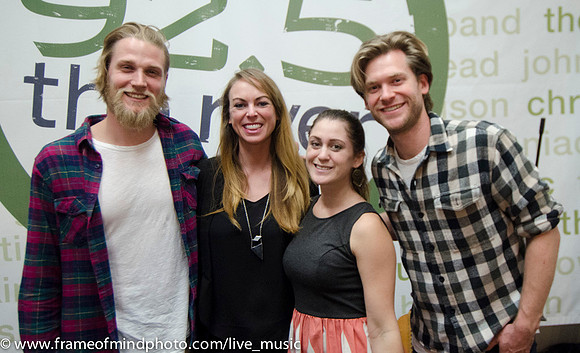 Jamestown Revival-8287